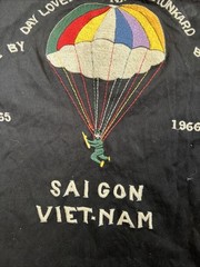 Toyo Enterprise Co 1965 Saigon Vietnam War Paratroopers Army T-Shirt Size M