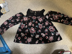 Rewind Women’s Black/Pink Floral Lace V-Neck Long Sleeve Button Blouse