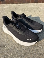 Size 8 – Hoka One One HOKA Arahi 7 Black White W