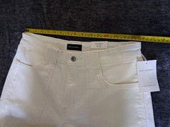 NWT Free Assembly Womens Size 10 Cream Denim Cropped Jeans High Rise Distressed