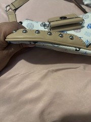 GUESS Logo Print Studded Crossbody Bag White/Beige Zip/Magnetic, Pockets