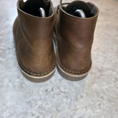 Clarks Desert Boots Men’s 7 M Chukka 15522 Brown Leather Shoes * Barely Worn *