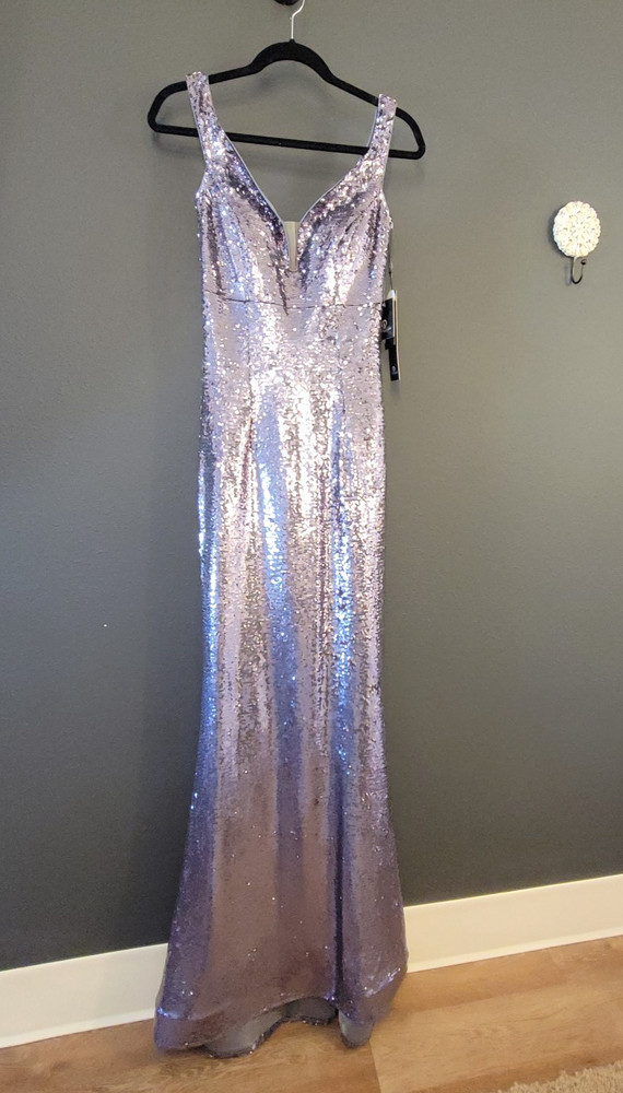 Andrea & Leo NWT Gown Dress PURPLE Sequins Mermaid Sz 6 Shaped Hem Train