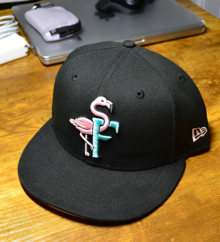Clink Room Exclusive South Beach Flamingos New era PINK UV 7 5/8