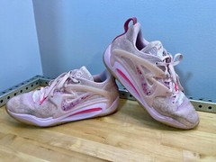 rare Nike KD 15 NRG Low Aunt Pearl Pink Basketball Shoes DQ3851-600 Men’s 9.5