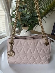 Michael Kors Scarlett Medium Quilted Leather Messenger Bag Pink EUC MSRP 328.00