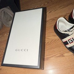 Gucci Men’s Black Leather Lace-Up Sneakers Ecru Logo Strap US 9