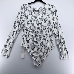 YOZY Floral Ribbed Long Sleeve Bodysuit White Black Ruched Square Neck XL NWT