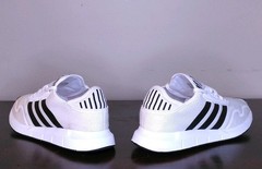 ADIDAS Swift Run X Shoes Mens SIZE 13 ART FY2111 WHITE Black RUNNING 3 Stripes