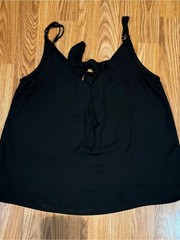 ESQUALO Black V-Neck Spaghetti Strap Tank