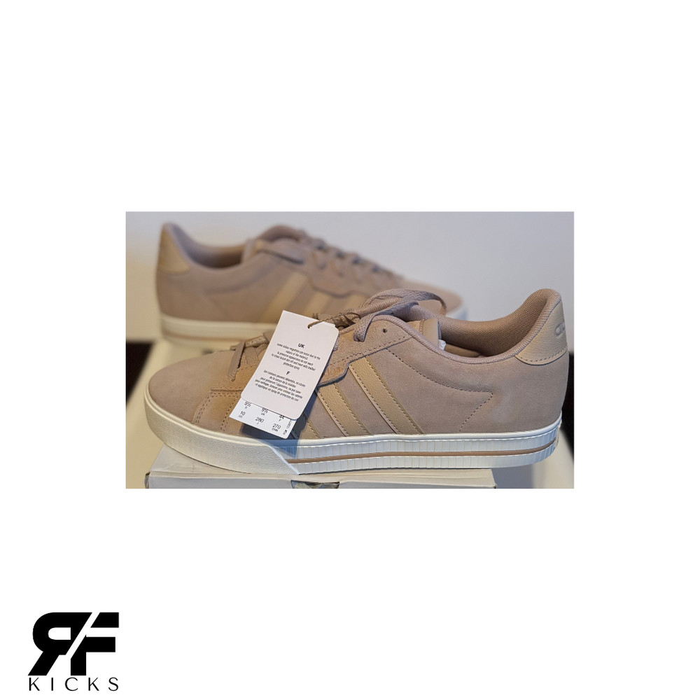 Wonder Taupe Magic Beige Off White Style ID8102 SZ 10