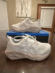 Womens Size 7.5- ASICS Novablast 5 Wide White Fawn No Insoles