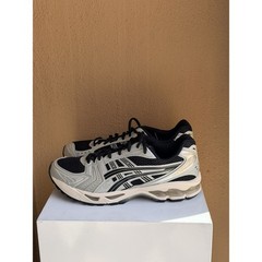 ASICS Gel-Kayano 14 Black/Seal Grey 1201A019-005 Size 10