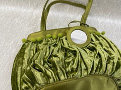 Dents Women’s Bag Green Velvet w/Satin Inner Zipper Attached Vanity Mirror