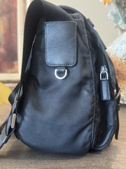 prada crossbody/ Shoulder bag/ Messenger bags for women. Black. Originally $3000