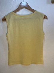 Escada Women’s Yellow Crewneck Sleeveless Floral Embroidered cashmere Sweater