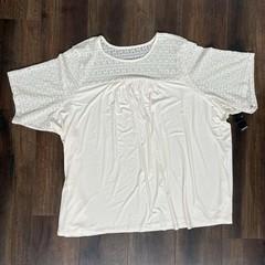 Torrid Cream Super Soft Stretch Blouse Size 6 Lace Sleeves Top T-shirt NWT Shirt