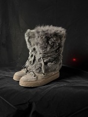 Frye Women’s Gray Faux Fur Mid-Calf Lace-Up Snow Boots Round Toe US 7
