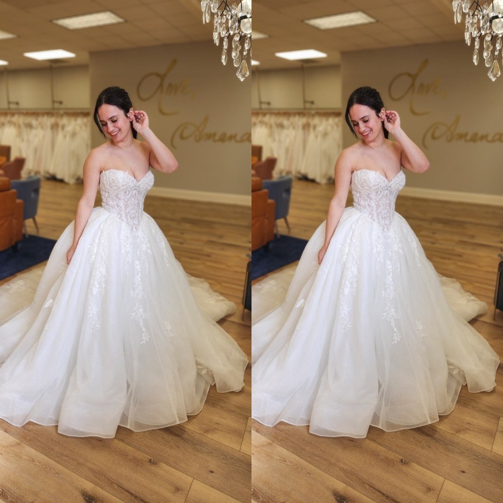 Classic Wedding Dresses Sweetheart A Line Lace Sweep Train Bridal Gowns