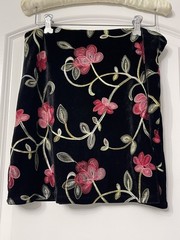 Satin Black Velvet Embroidered Floral Mini Skirt Size L Whimsigoth Goth Witchy