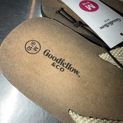 UP- MENS REMINGTON SANDALS SLIP-ON FLIP FLOPS Brown & Tan GOODFELLOW Sz 9-10