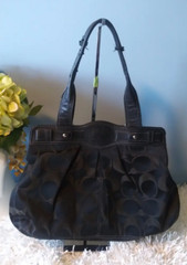 Coach Garnet Signature C Canvas Gathered Black Magic Bag Tote/Shoulder Bag