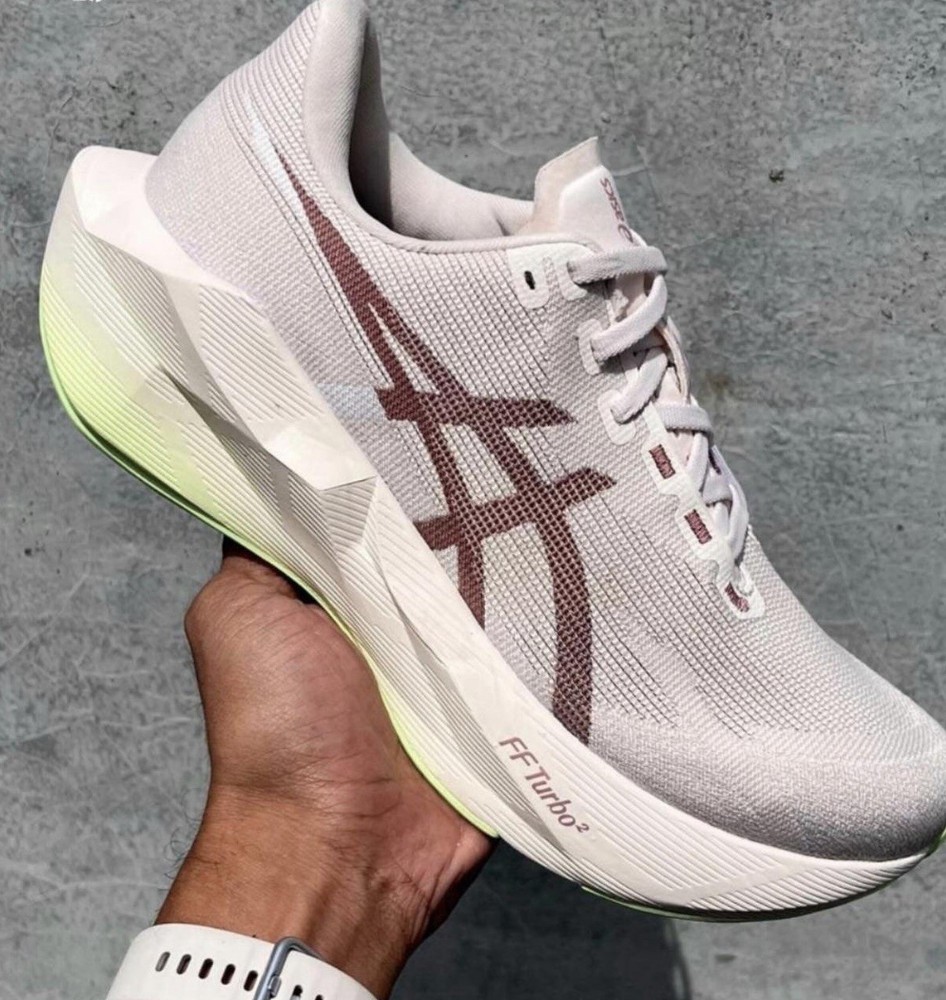 BRAND NEW ASICS Novablast 6 Men’s US10