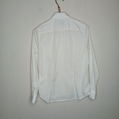 The Shirt by Rochelle Behrens The Jet Set Icon Shirt M White Non-Iron Minimalist