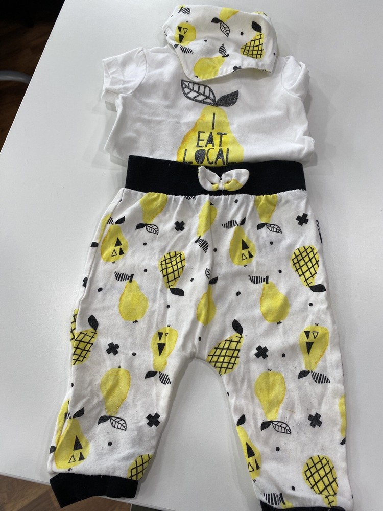 Baby Girl Romper Jumpsuit Top I Eat Local Pear / Pant /Bib Outfit 3 Piece-Set 6M