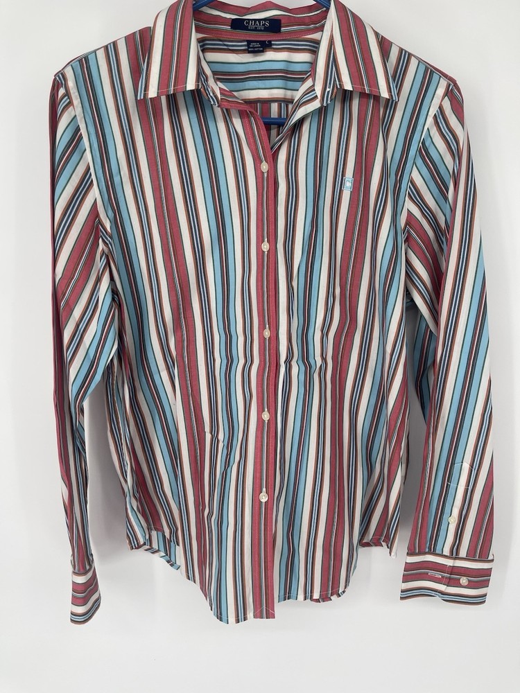 Chaps Classics Button Down Shirt, Women’s Large Preowned in excellent condition.