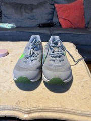 Nike Revolution 6 Light Smoke Grey/ Green Strike Sz 5.5