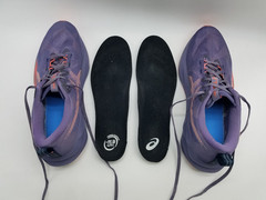Asics Novoblast 5 Men’s Size 12 Running Shoes Greyish Purple Coral Reef