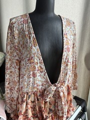 Torrid Floral Multicolor Tie-Front V-Neck 3/4 Sleeve Knit Rayon Blouse 1 boho