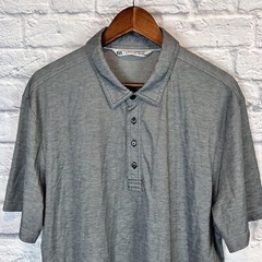Travis Mathew Men’s Four Button Gray Short Sleeve Golf Polo Shirt Logo Size XL