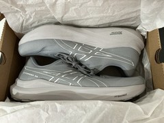 ASICS GT-2000 14 Men’s Running Shoes, Size 13 US, Gravel/White Stability Shoe