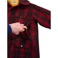 Vintage Woolrich Mackinaw Coat Mens 42 (Large) Red Buffalo Plaid Hunting Hipster