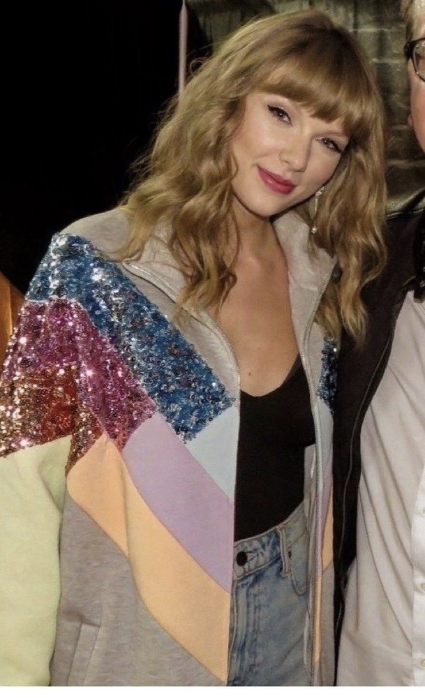 2017 Marc Jacobs Runway Ready To Wear Taylor Swift Sequined Zip Up Sweatshirt