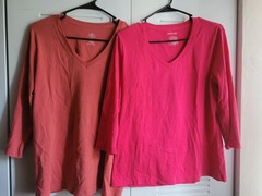 St. John’s Bay Women’s V-Neck 3/4 Sleeve Top – Pink and Rust