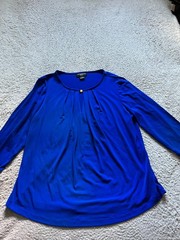 Liz Claiborne Career Women 3/4 Sleeve Crew Neck Pleated Blouse Blue Petite PXL