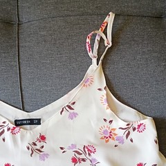 Cotton On Women’s White Floral V-Neck Cami Spaghetti Straps Chiffon S/P