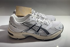 ASICS Gel 1130 White Cloud Grey 1201A256-118 Mens Size 6 Womens Size 7 1/2 NEW