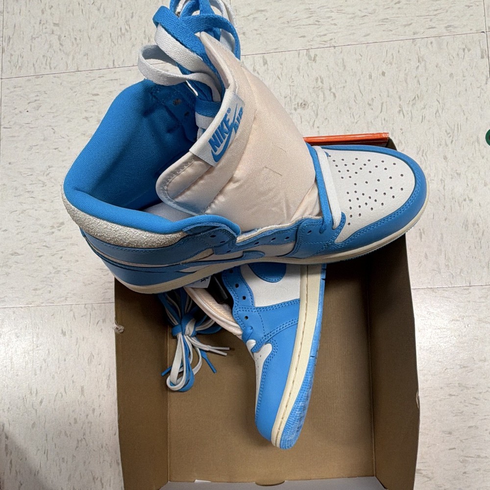 Nike Air Jordan 1 Retro OG High Top UNC Toe Blue/White Men’s DZ5485-400