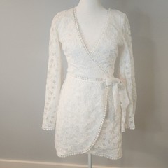 NWT Floral Lace Wrap Dress Womens White Bell Sleeve Pom Pom Trim Mini Small