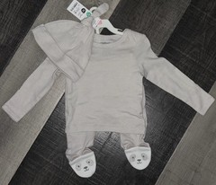 CARTERS BABY NEWBORN JUST ONE YOU 3 PIECE SET HAT PANTS SHIRT NWT