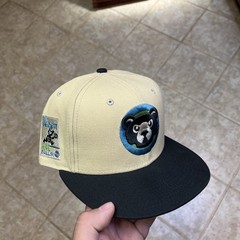 Exclusive Chicago Cubs New Era 59Fifty Size 7 5/8 Hat Cap