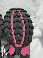 Saucony Women’s Excursion TR 16 Trail Shoes Size9 Black Fuchsia S10744-10 Amaz.