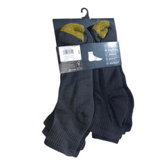 Gold Toe 6 Pair Men’s Black Quarter Socks, Moisture AquaFX Moisture Control