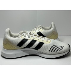 Adidas Swift Run Shoes White Black Stripes Men’s Size 7.5 Athletic Shoes
