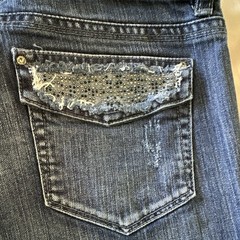 White House Black Market Women’s Medium Wash Bootcut Jeans Blue Rhinestone 00R