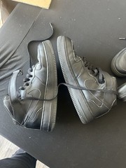 Size 7y – Nike Air Force 1 ’07 Mid Triple Black